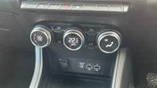 Renault Captur 1.0 TCE 100 Iconic 5dr Petrol Hatchback